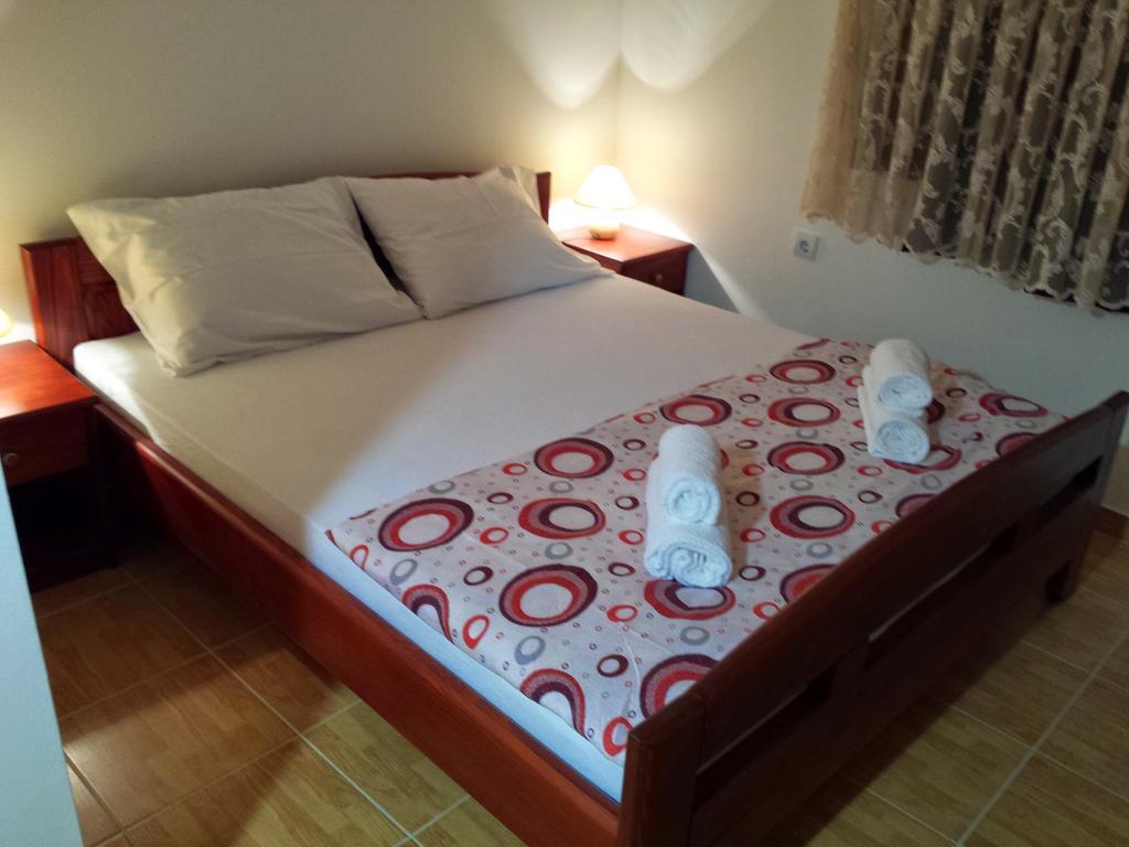 Hotel Old Bazaar Skopje Zimmer foto